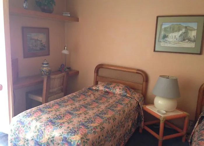 Casa Margarita Coyoacan Bed & Breakfast *